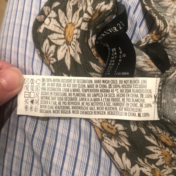 Floral romper - Picture 4 of 4